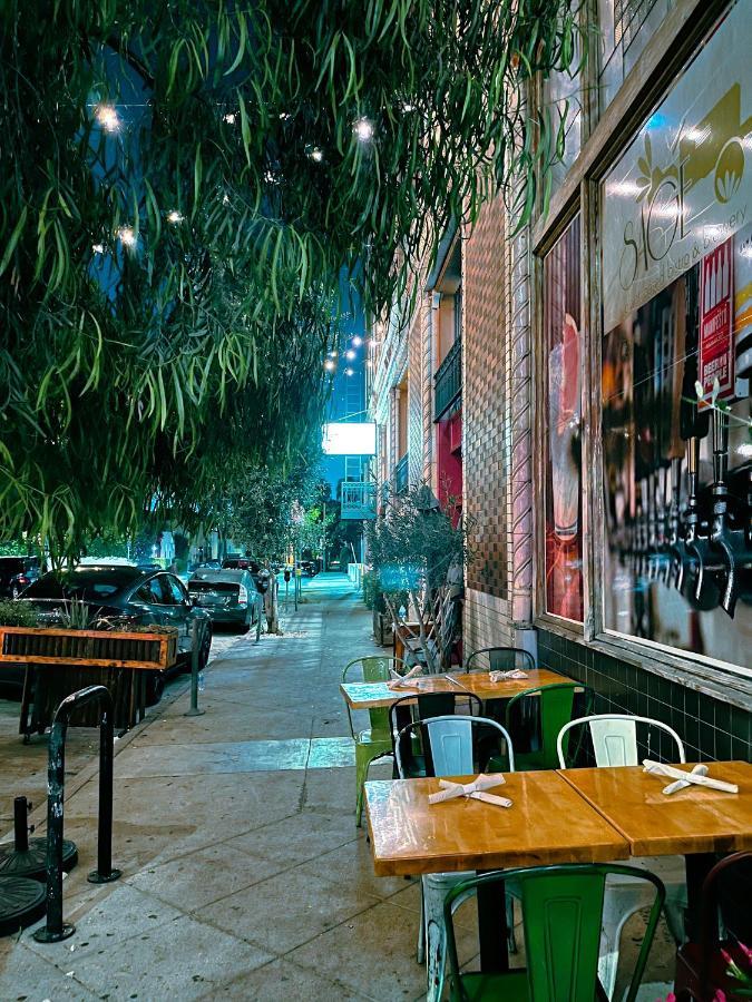 Echo Zen Hostel Los Angeles Exteriör bild